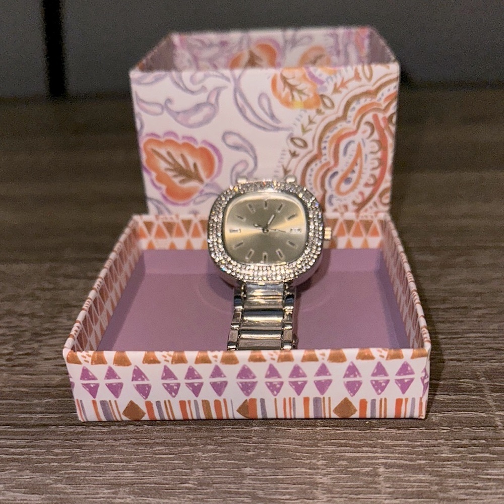 Watch Bracelet stainless steel Movt steel back need battery